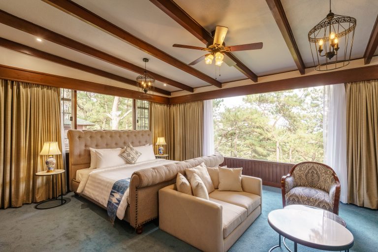 luxury bedroom in baguio
